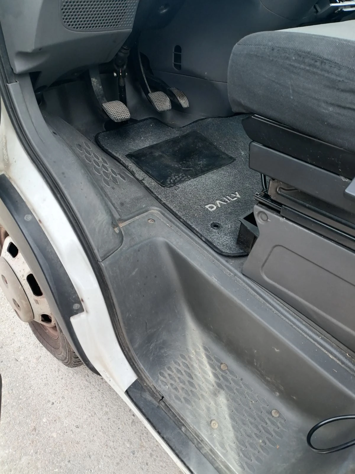 Iveco 35c11 | Mobile.bg   13