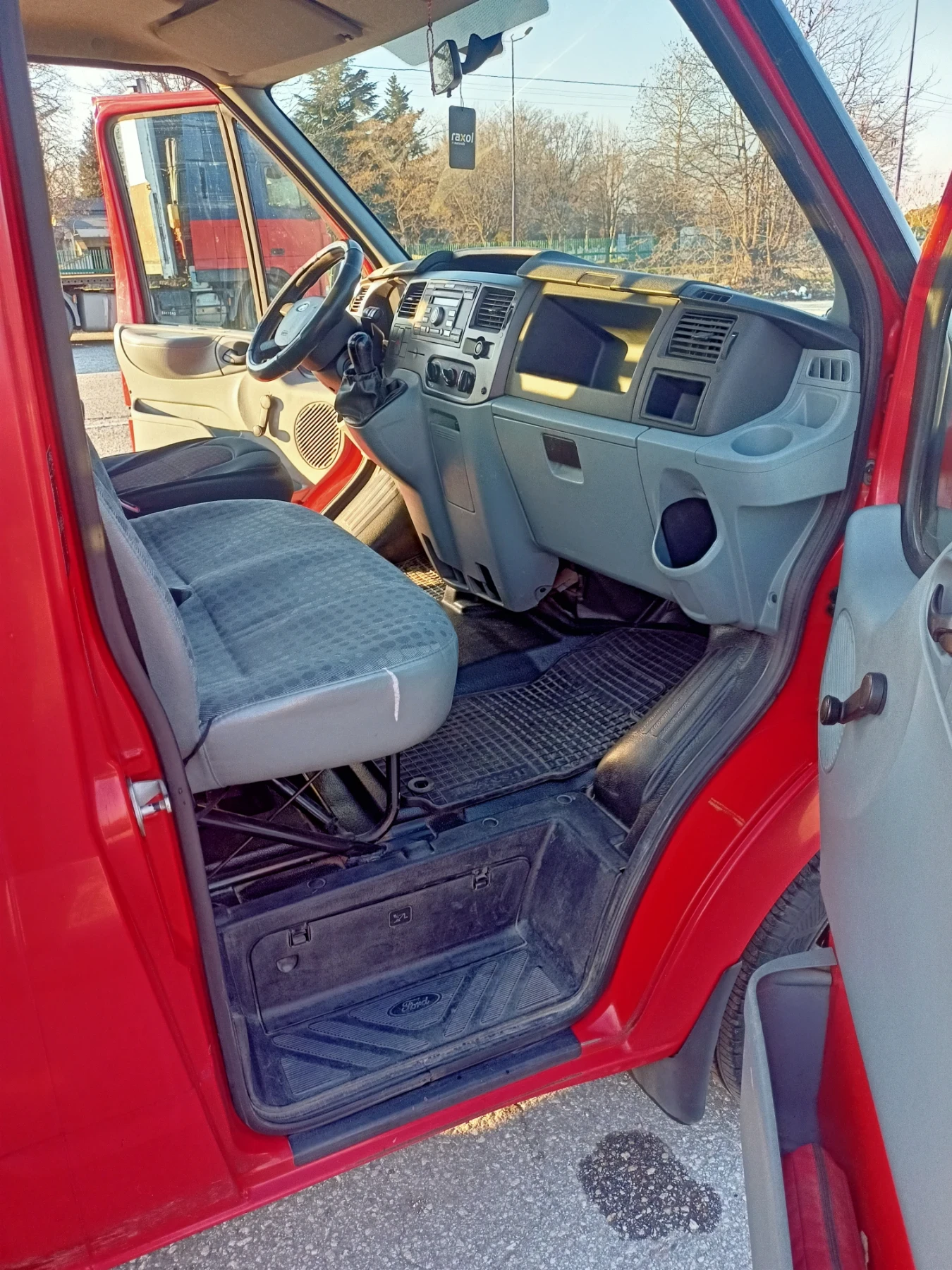 Ford Transit | Mobile.bg � ����������� 11