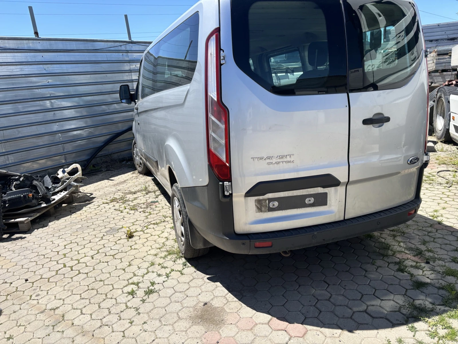 Ford Transit Custom, снимка 2 - Бусове и автобуси - 54817038