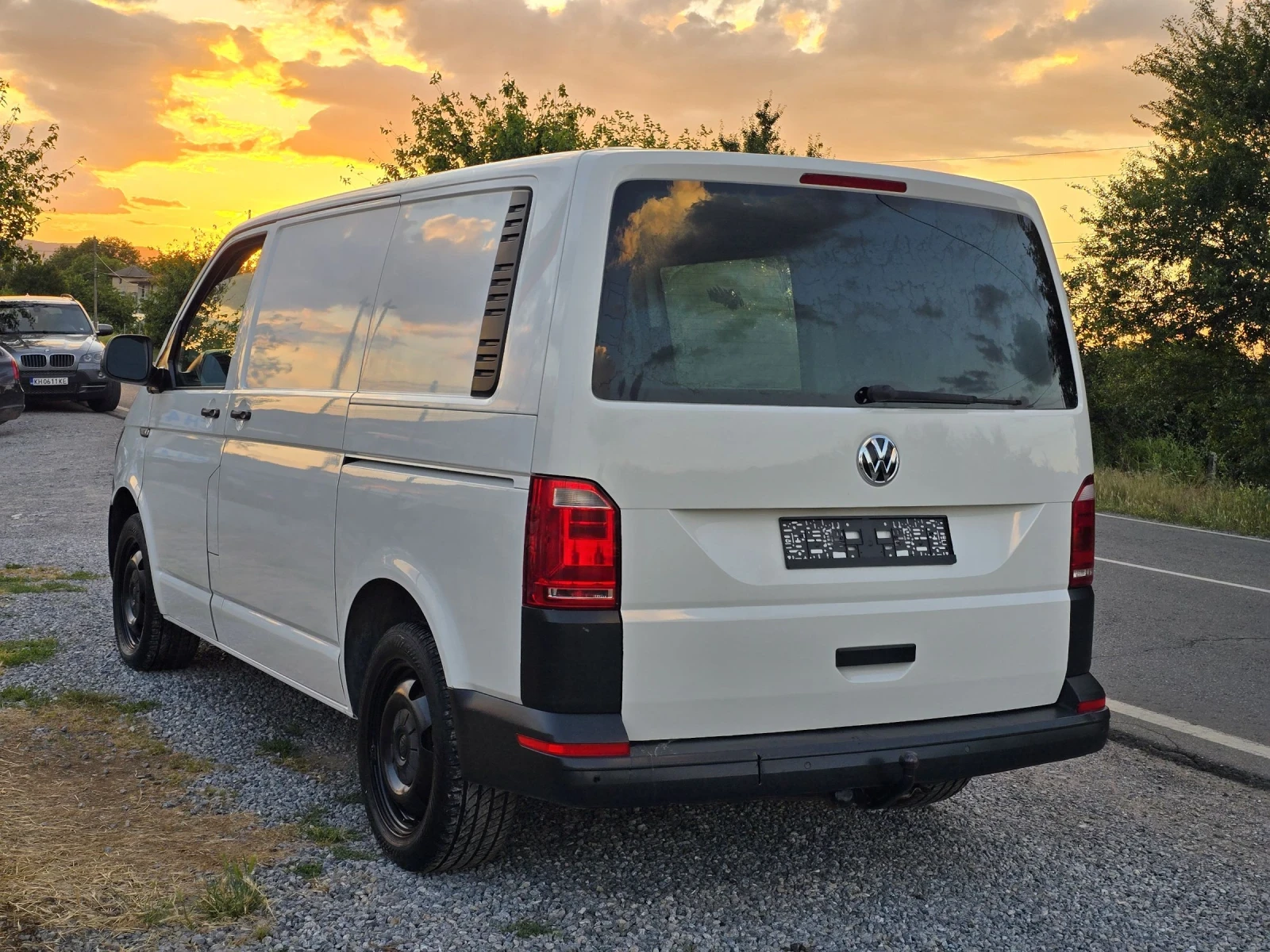 VW Transporter Т6 4Motion Navi 2.0TDI Клима, снимка 5 - Бусове и автобуси - 54839822