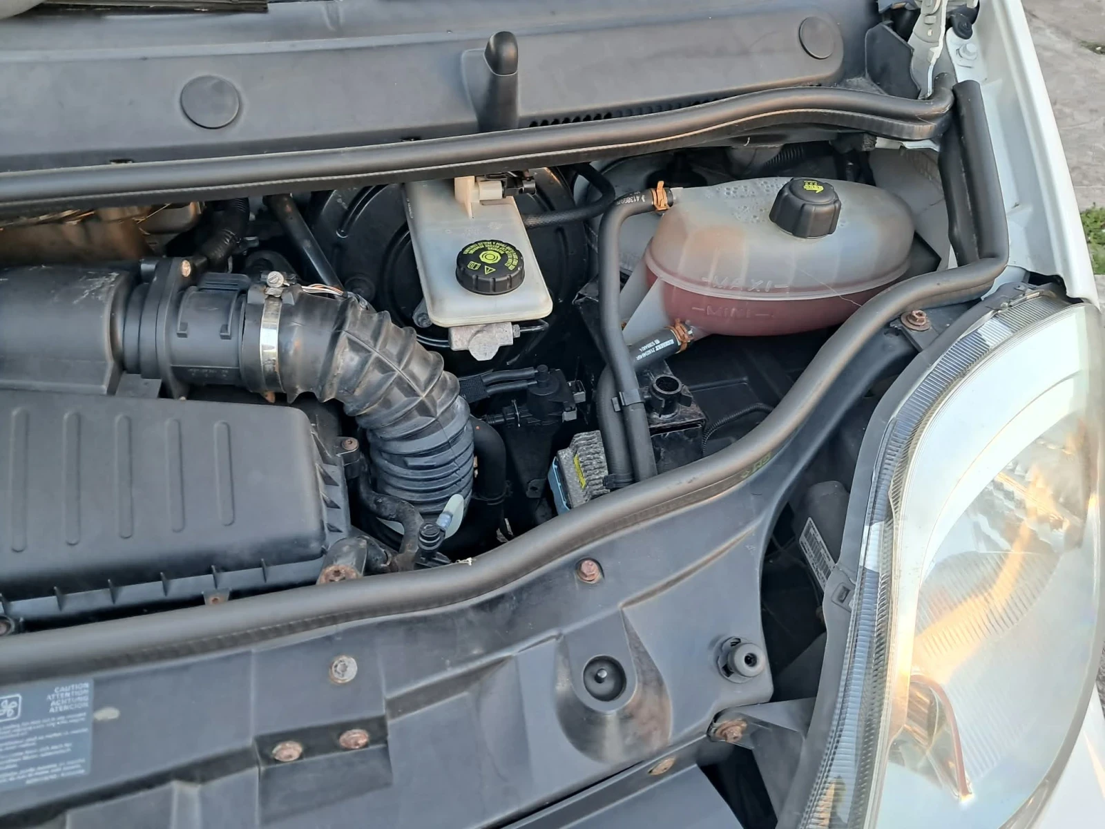 Renault Trafic, снимка 11 - Бусове и автобуси - 54982822
