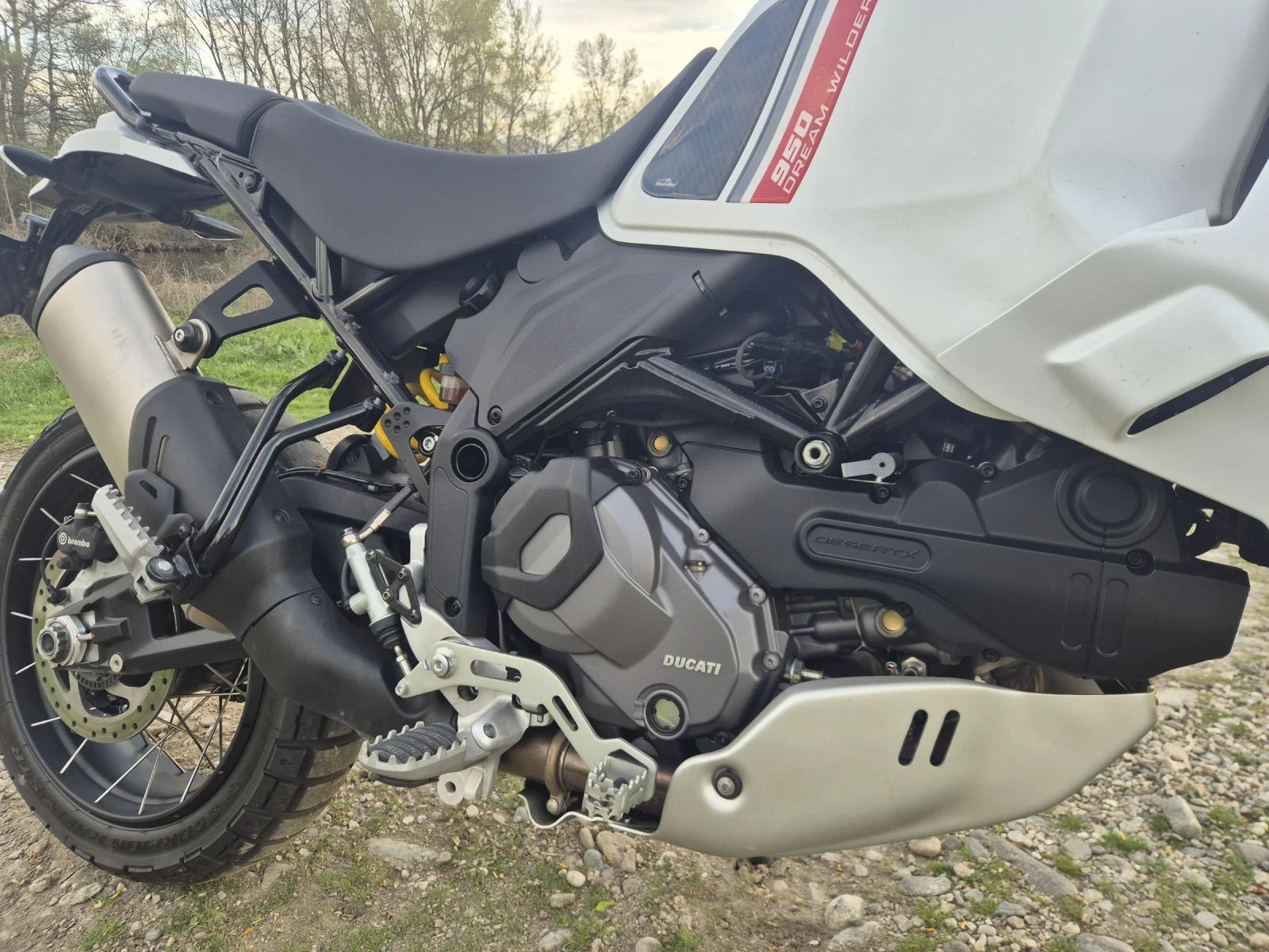 Ducati DesertX 950 | Mobile.bg � ����������� 12