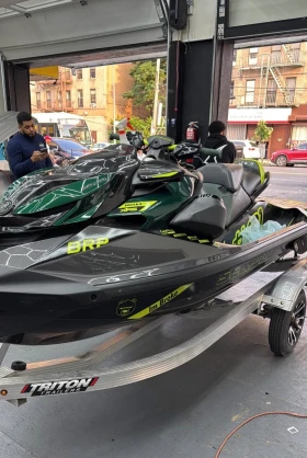 Джет Bombardier Sea Doo RXP 300 APEX RIVA STAGE 2, снимка 2 - Воден транспорт - 53661068