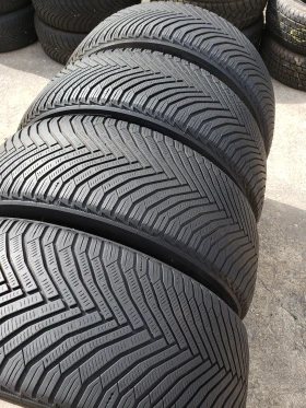 Гуми Зимни 235/55R19, снимка 6