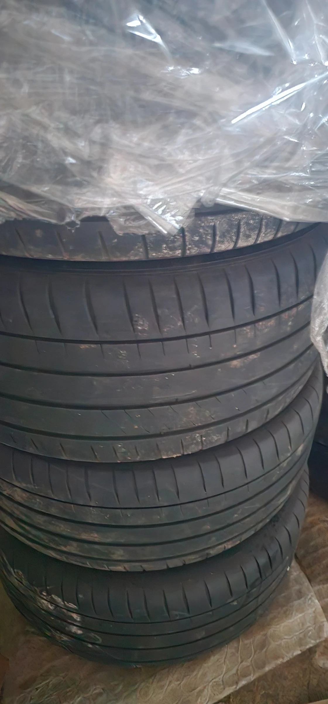 Гуми Летни 255/40R20