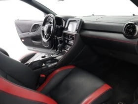 Nissan Gt-r R35 3.8 V6 Black Edition , снимка 10