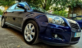 Toyota Avensis 2.0d4d-EXCLUSIVE-верига-нави-6скорости-japan, снимка 1