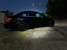  Mercedes-Benz C 320