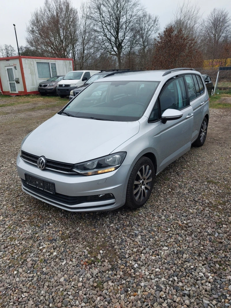 VW Touran, снимка 5 - Автомобили и джипове - 46553461