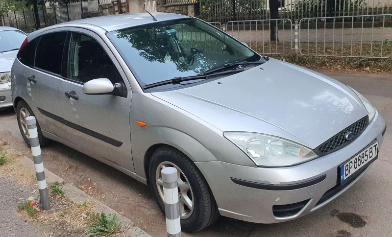 Ford Focus 1.8 TDCI, снимка 3 - Автомобили и джипове - 47105775