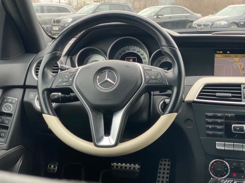 Mercedes-Benz C 250 4 MATIC / NAVI / HEATED SEATS , снимка 9 - Автомобили и джипове - 49272287