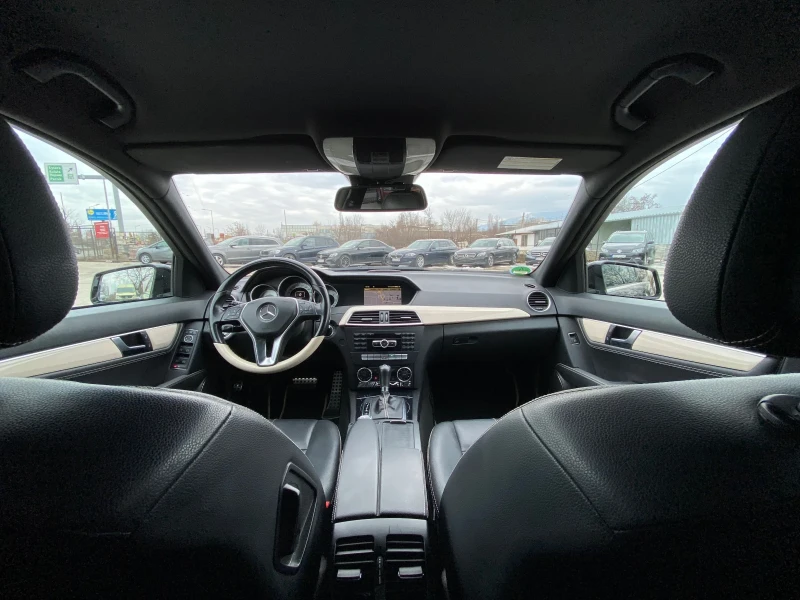 Mercedes-Benz C 250 4 MATIC / NAVI / HEATED SEATS , снимка 8 - Автомобили и джипове - 49272287