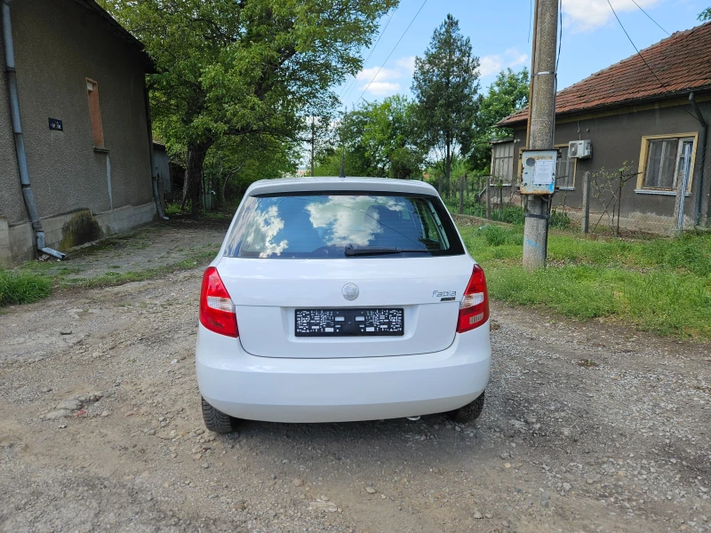 Skoda Fabia 1.2i КЛИМАТИК, снимка 9 - Автомобили и джипове - 50069409