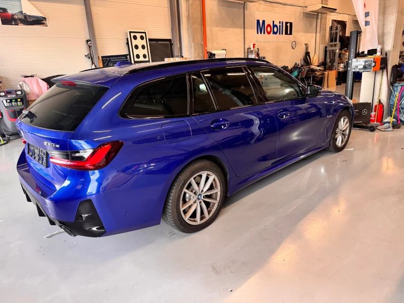 BMW 330 E-HYBRID Touring M Sport Package, снимка 13 - Автомобили и джипове - 52328914