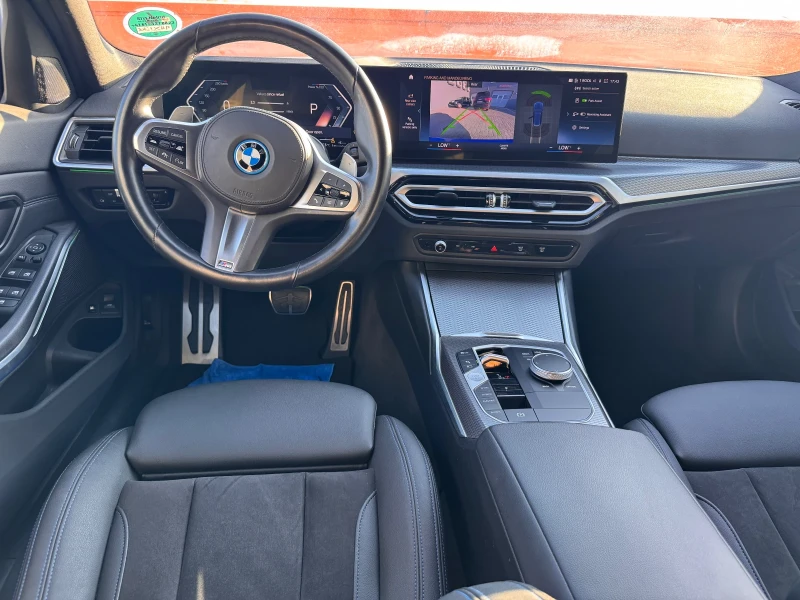 BMW 330 E-HYBRID Touring M Sport Package, снимка 2 - Автомобили и джипове - 52328914