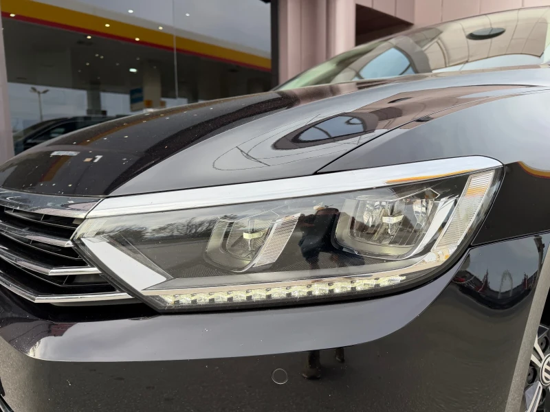 VW Passat 2.0TDI-DIGITAL-190к.с- 4Motion-HIGH LINE-АЛКАНТАРА, снимка 3 - Автомобили и джипове - 52389569