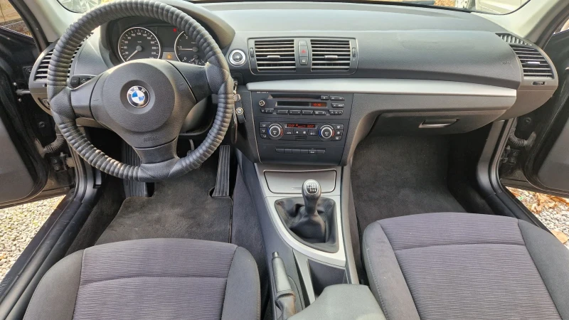 BMW 118 2.0 D 143 kc.FACELIFT EURO 5, снимка 14 - Автомобили и джипове - 52401500