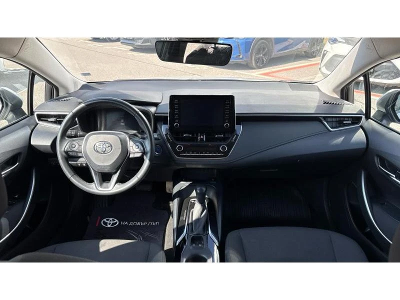 Toyota Corolla SDN 1.8 HSD EXECUTIVE, снимка 8 - Автомобили и джипове - 53866699