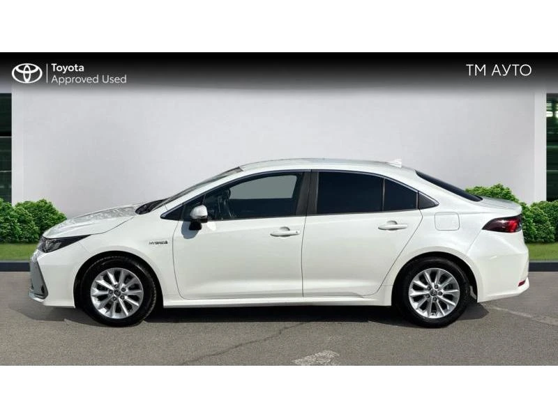 Toyota Corolla SDN 1.8 HSD EXECUTIVE, снимка 3 - Автомобили и джипове - 53866699