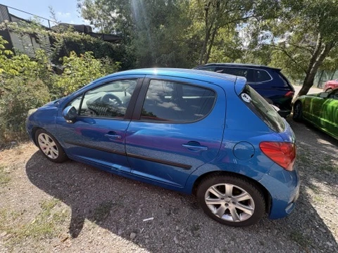 Peugeot 207, снимка 9 - Автомобили и джипове - 55832837