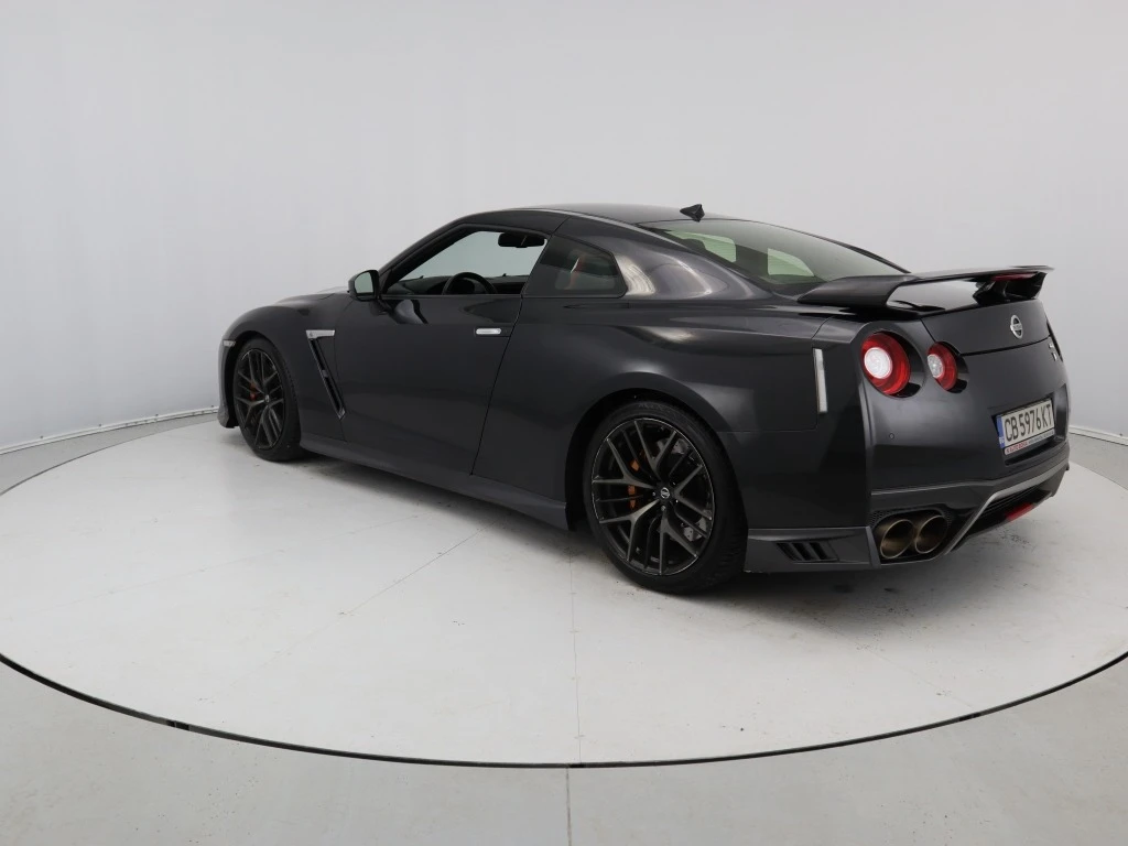 Nissan Gt-r R35 3.8 V6 Black Edition  - изображение 8