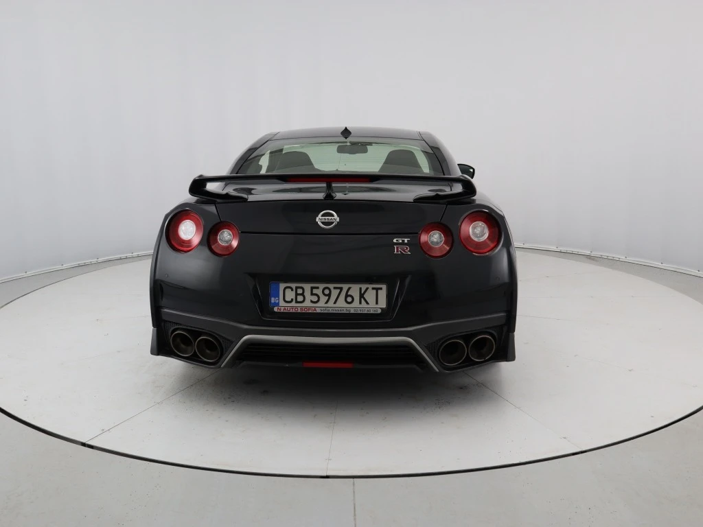 Nissan Gt-r R35 3.8 V6 Black Edition  - изображение 5