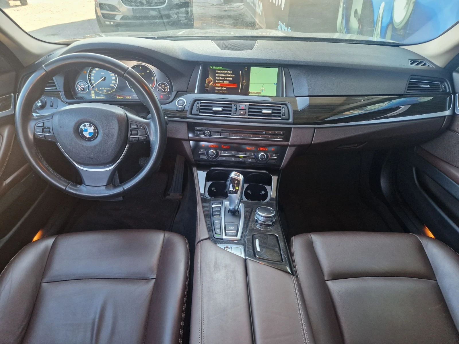 BMW 520 2.0D 190kc XDrive Luxury - изображение 10