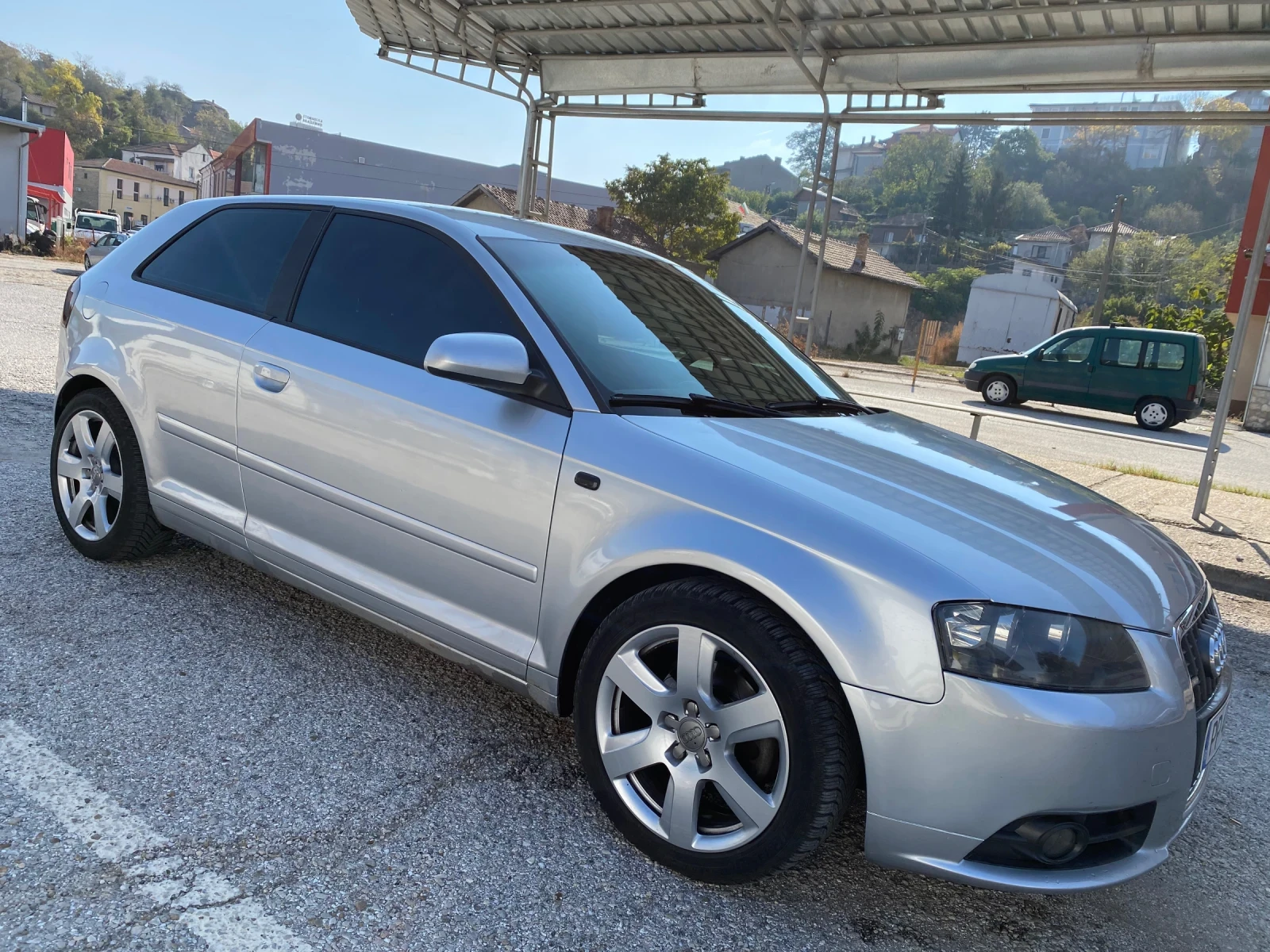 Audi A3 2.0TDI-140+ + -S-Line-Xenon-Navi - изображение 4