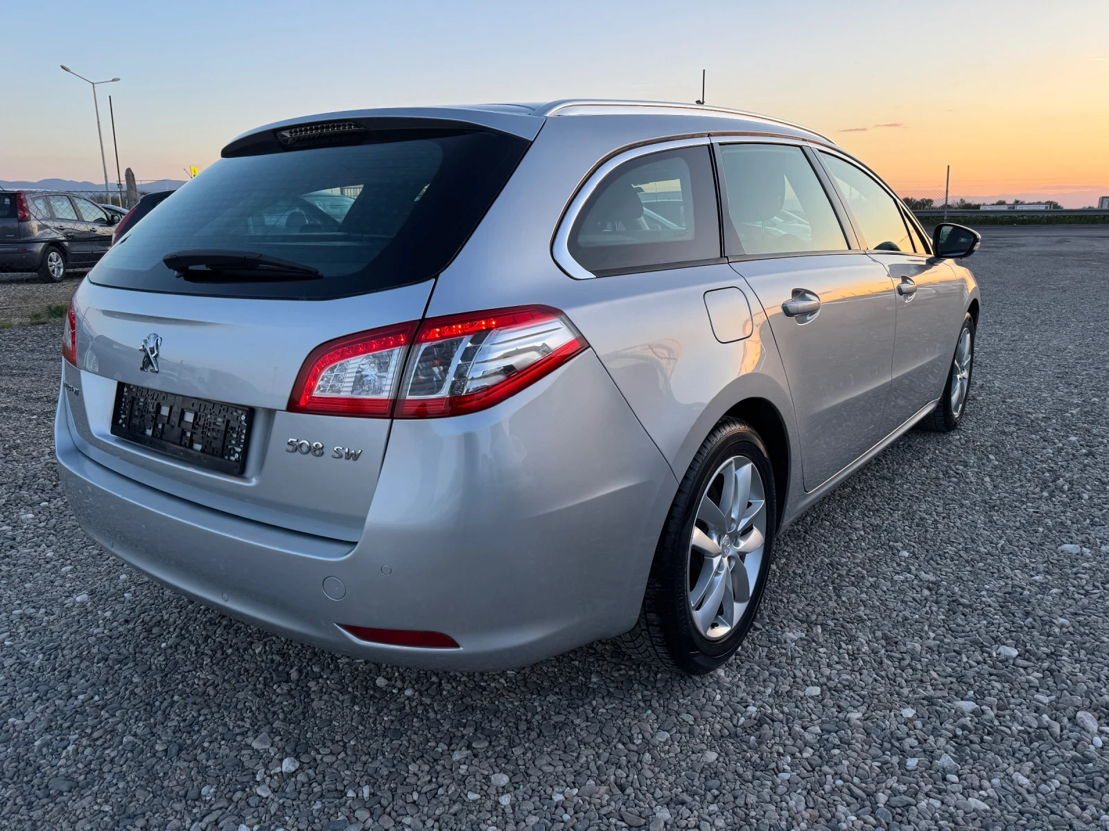 Peugeot 508 SW 2.0 HDI 140hp - изображение 5