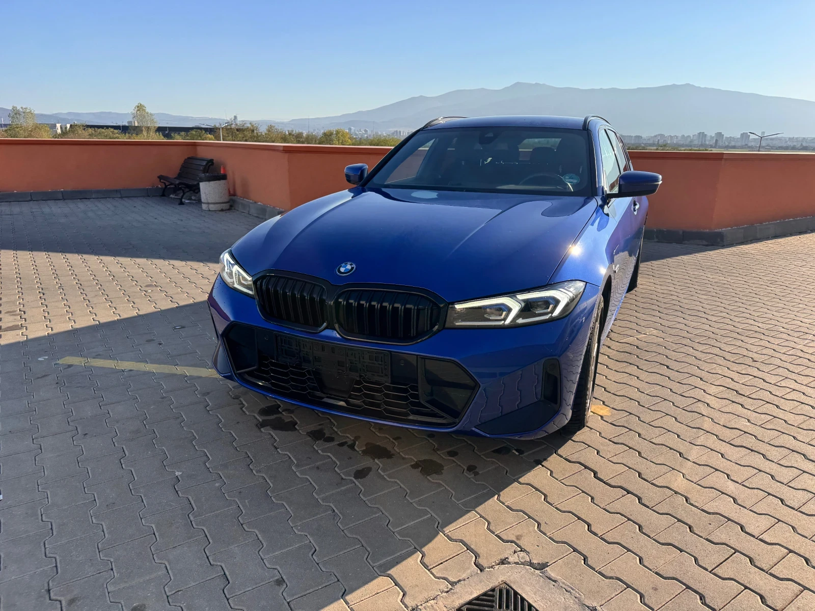 BMW 330 E-HYBRID Touring M Sport Package | Mobile.bg   11