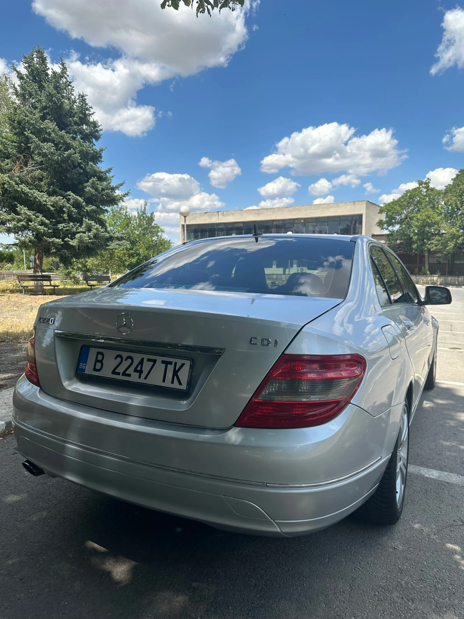 Mercedes-Benz C 220  - изображение 4