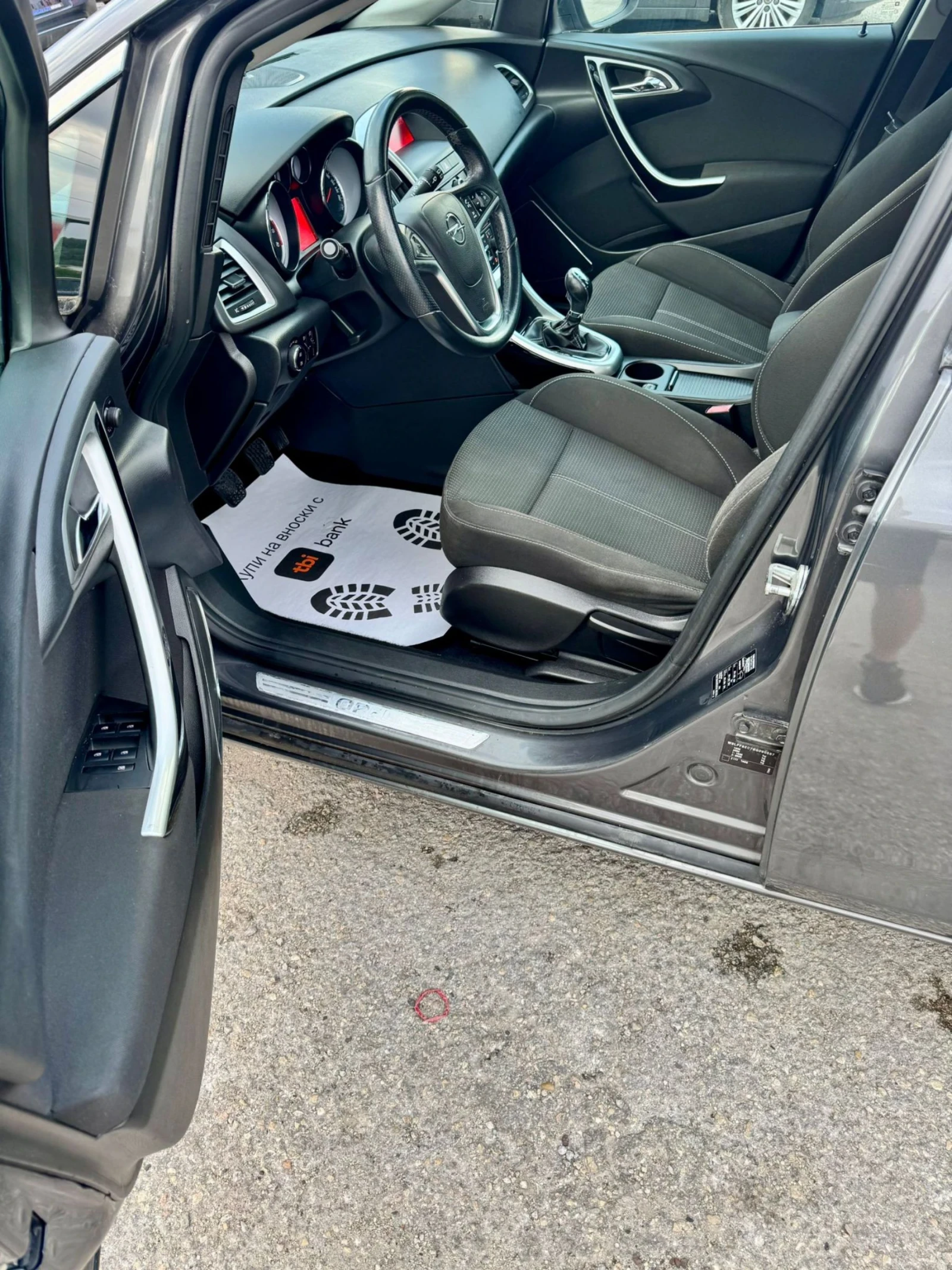 Opel Astra 1.4T, FULL, COSMO - изображение 9