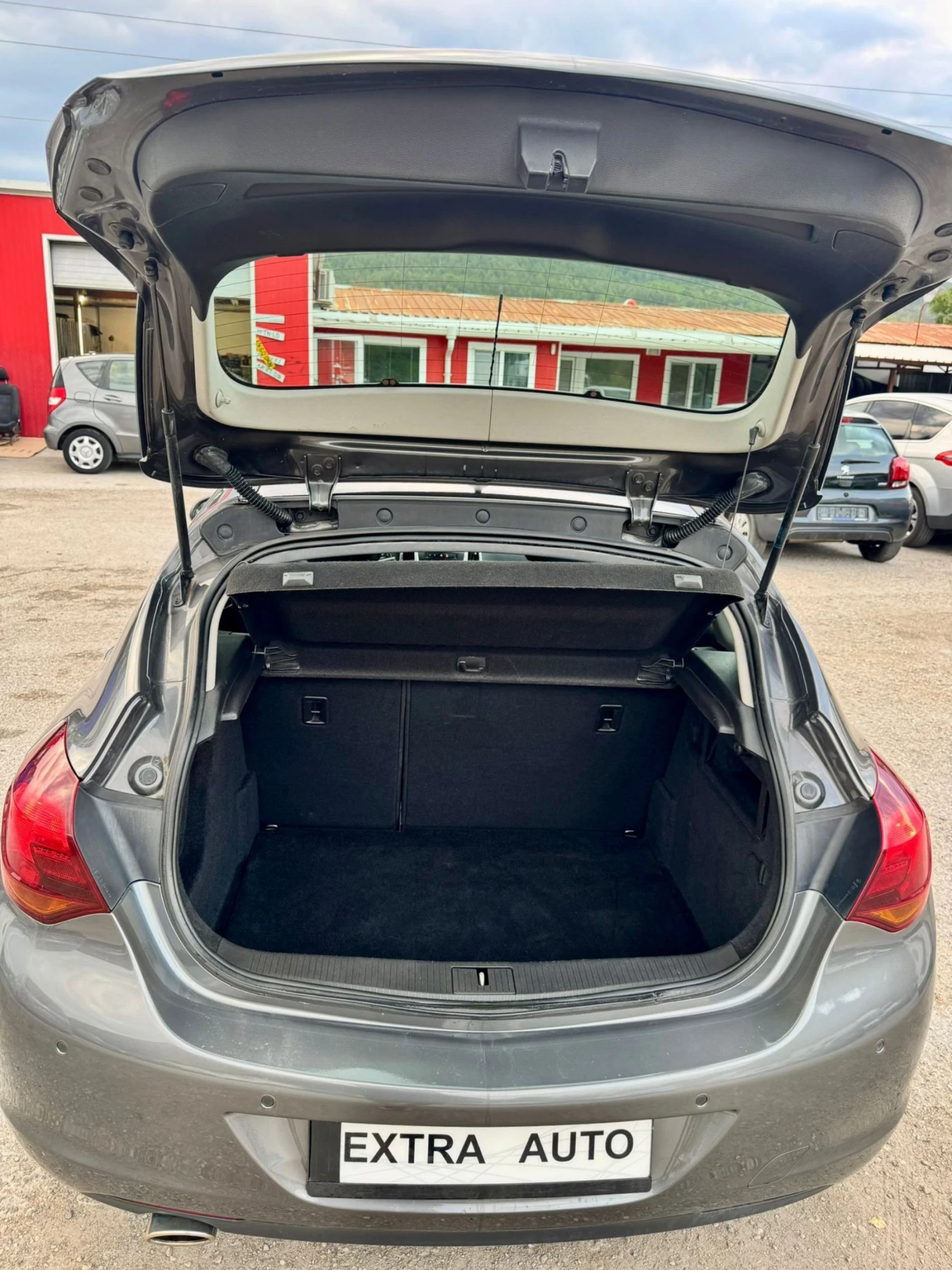 Opel Astra 1.4T, FULL, COSMO - изображение 4