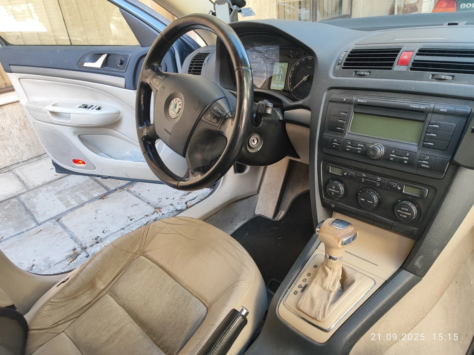 Skoda Octavia  - изображение 9