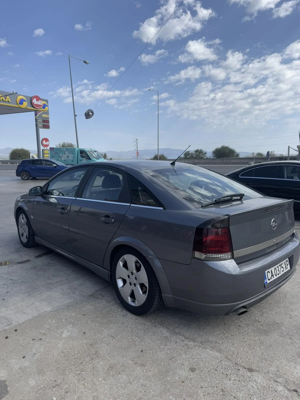 Opel Vectra GTS - изображение 5