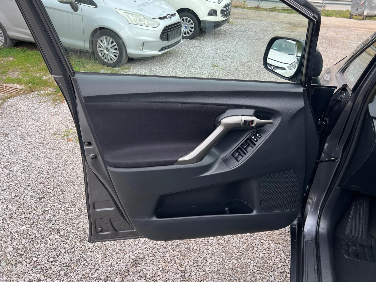 Toyota Verso 2.0d4d 126k.c Euro5 | Mobile.bg   11