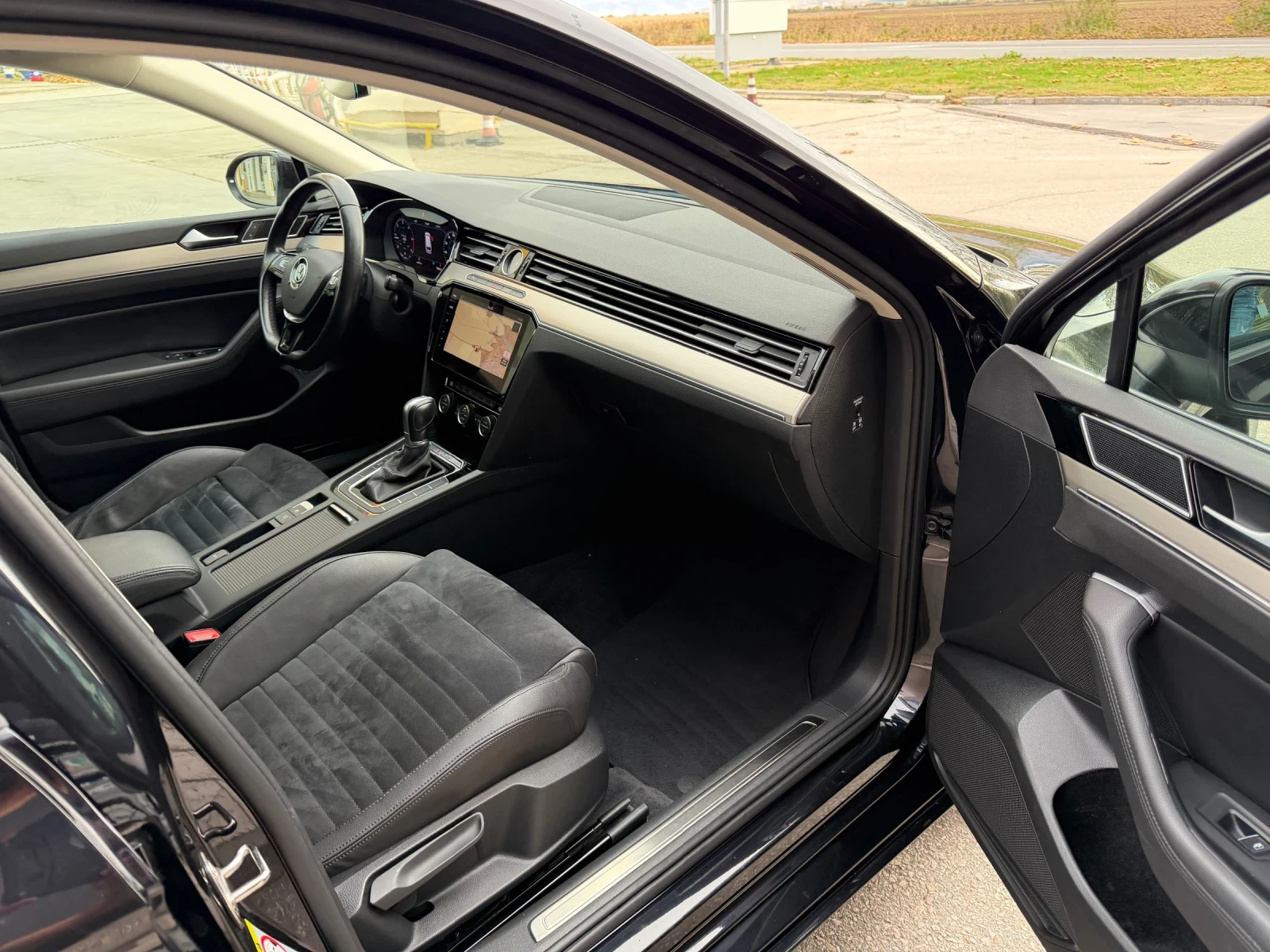 VW Passat 2.0TDI-DIGITAL-190.- 4Motion-HIGH LINE- | Mobile.bg   11