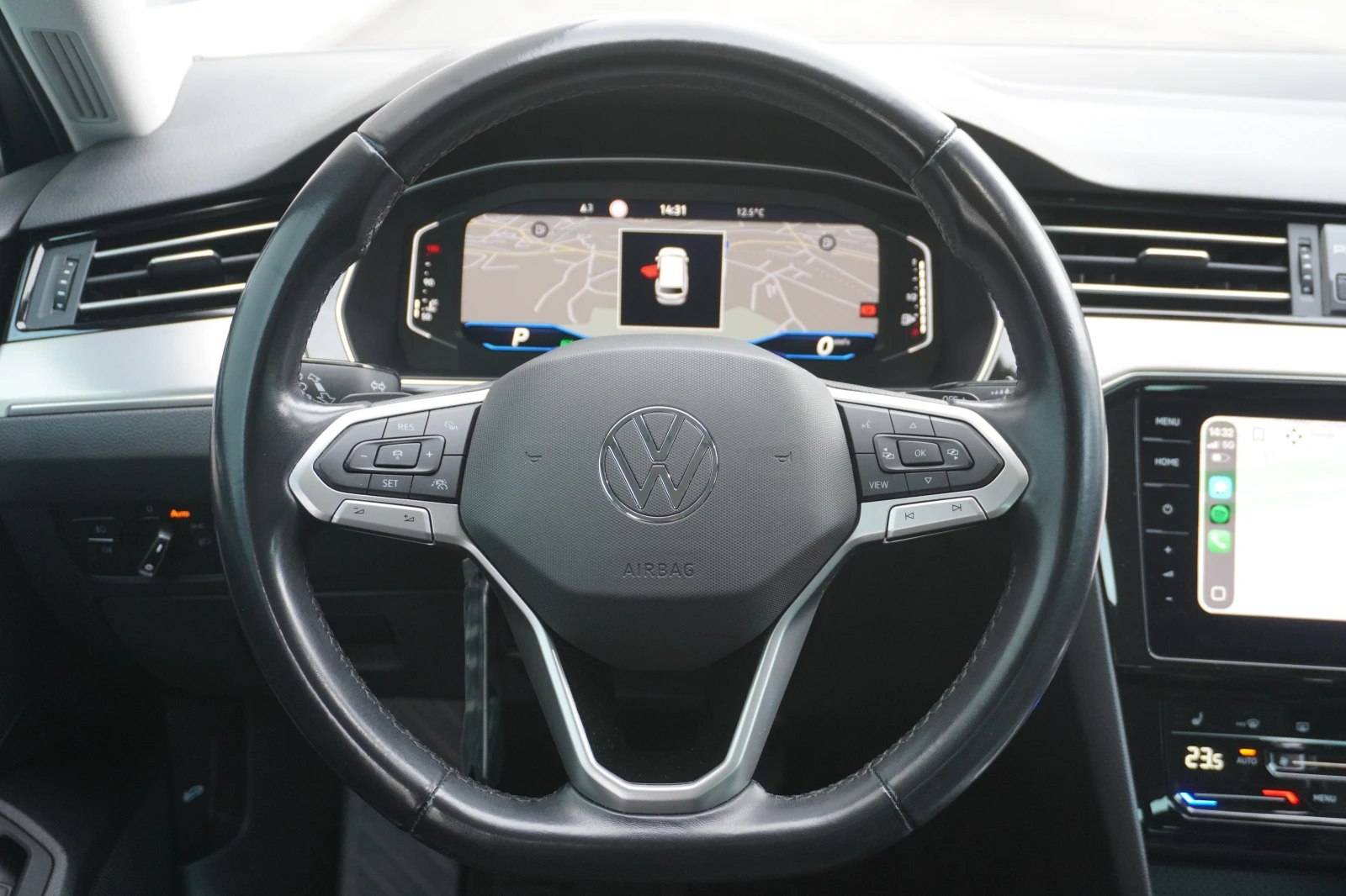 VW Passat 2.0TDI ELEGANCE DSG Virtual cockpit | Mobile.bg   13