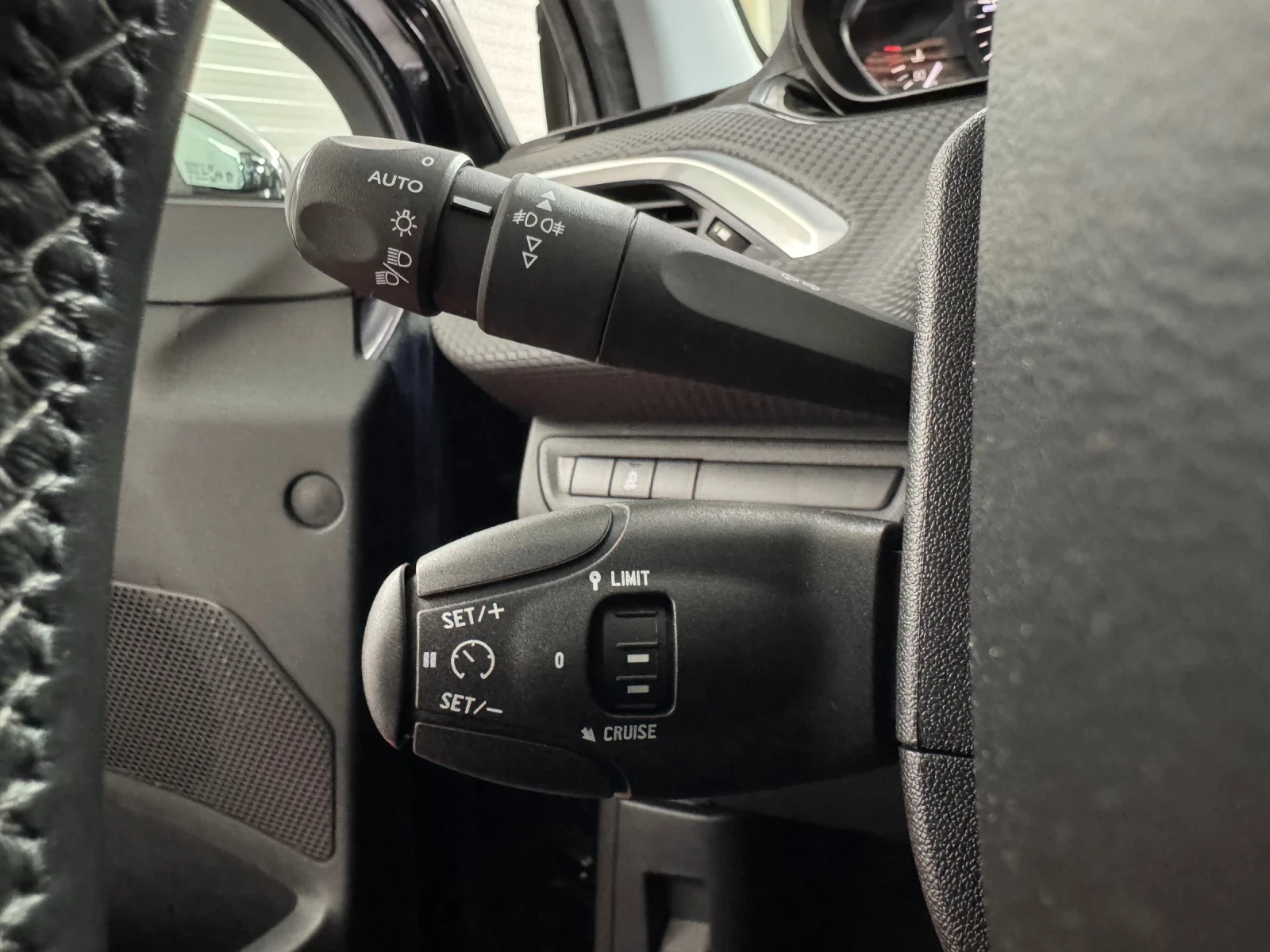 Peugeot 208 1.2 i ALLURE - LED/ FACE/ EURO 6B  | Mobile.bg � ����������� 13