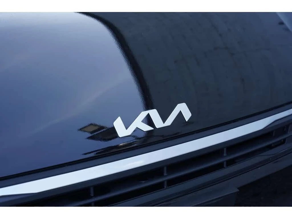 Kia K4 * LX FWD/APPLE CARPLAY/ CAMERA/ NO ACCIDENTS * CAR - изображение 4