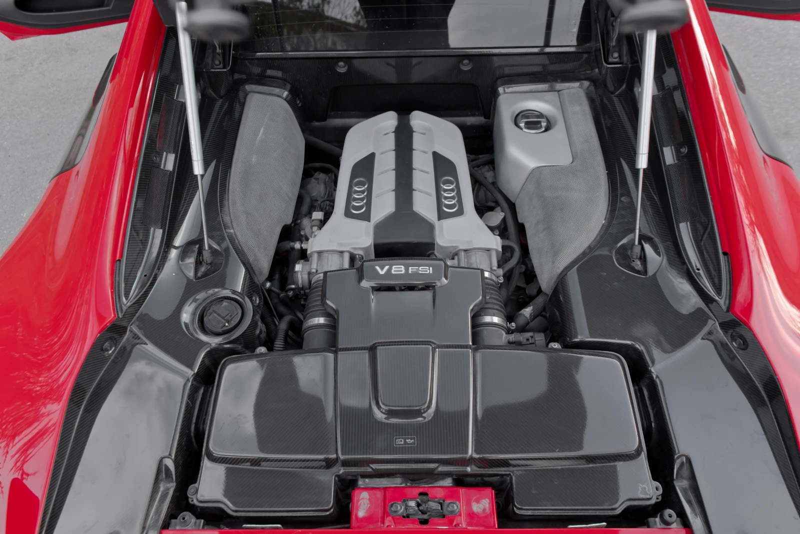 Audi R8 R8+ FACELIFT Carbon, снимка 15 - Автомобили и джипове - 54150985