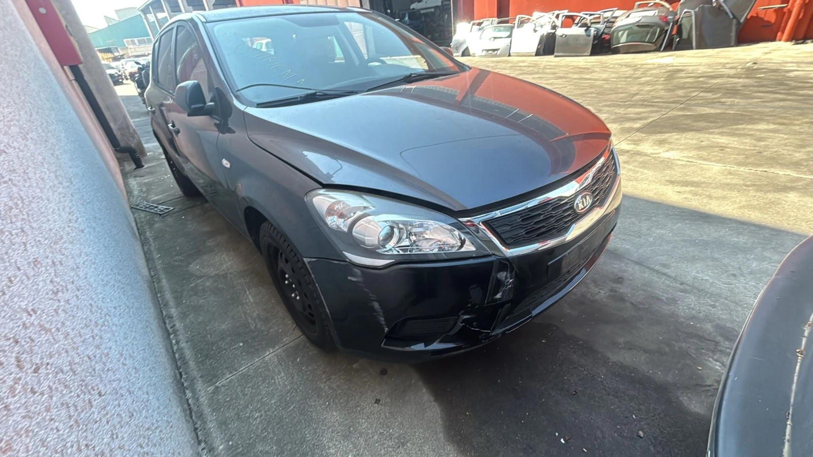 Kia Ceed 1.4 16v/ G4FA, снимка 2 - Автомобили и джипове - 54339708