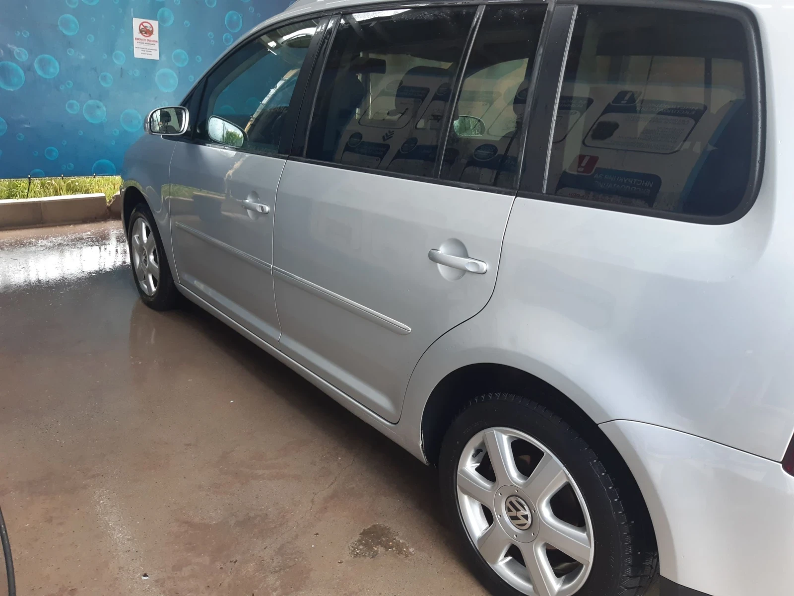 VW Touran, снимка 5 - Автомобили и джипове - 54921248