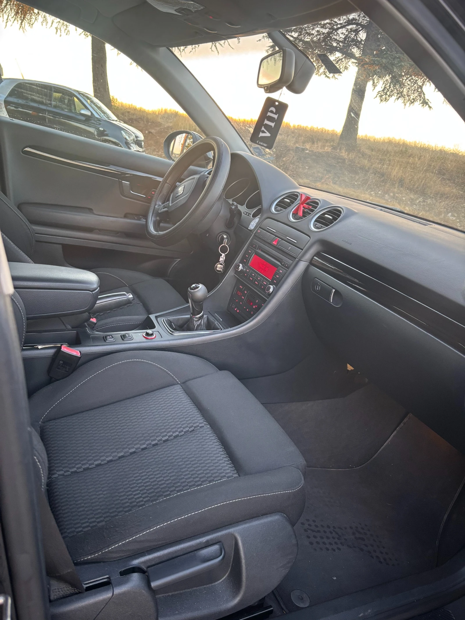 Seat Exeo 2.0 TDI, снимка 13 - Автомобили и джипове - 54964688