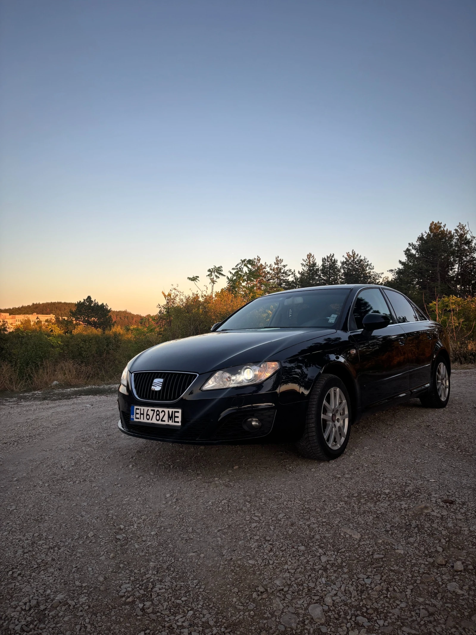 Seat Exeo 2.0 TDI, снимка 5 - Автомобили и джипове - 54964688