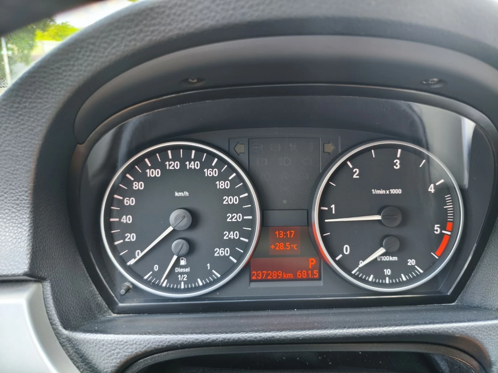 BMW 320 320 d, снимка 17 - Автомобили и джипове - 54983168