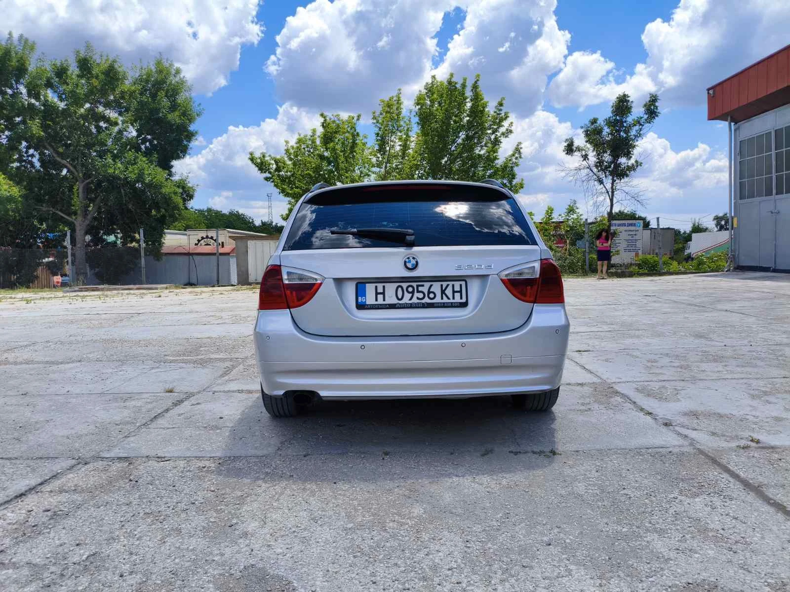 BMW 320 320 d, снимка 5 - Автомобили и джипове - 54983168