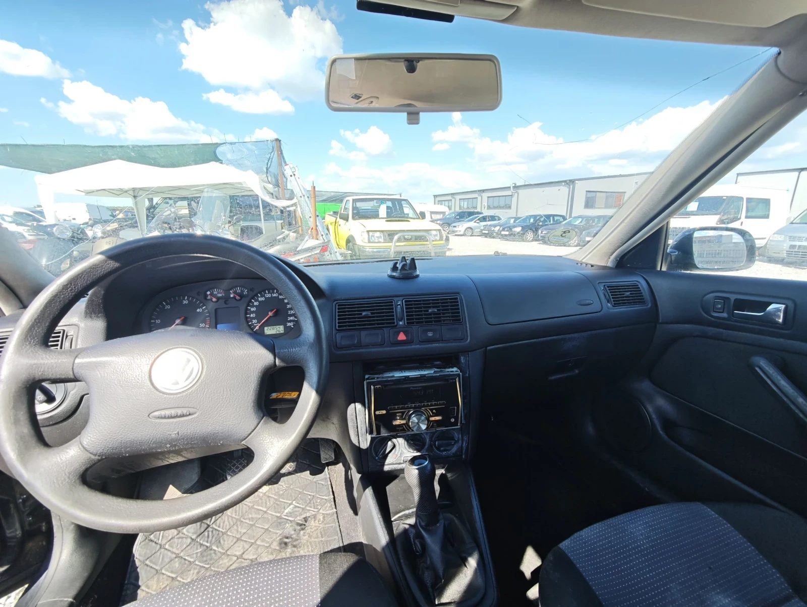 VW Golf Golf 4 1.9 101, снимка 10 - Автомобили и джипове - 54985228