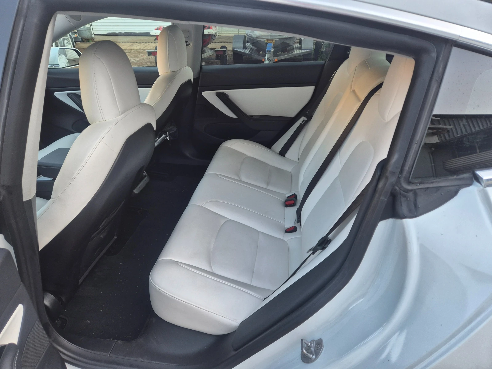 Tesla Model 3, снимка 10 - Автомобили и джипове - 55537693