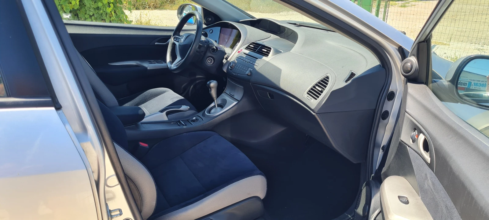Honda Civic 1.8i 140 к.с, снимка 10 - Автомобили и джипове - 55640614